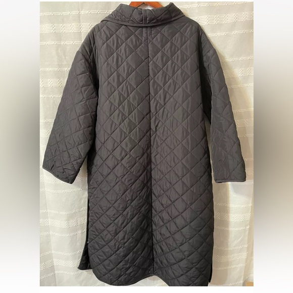 H & M Long Black Quilted Winter Coat - Picture 2 of 4